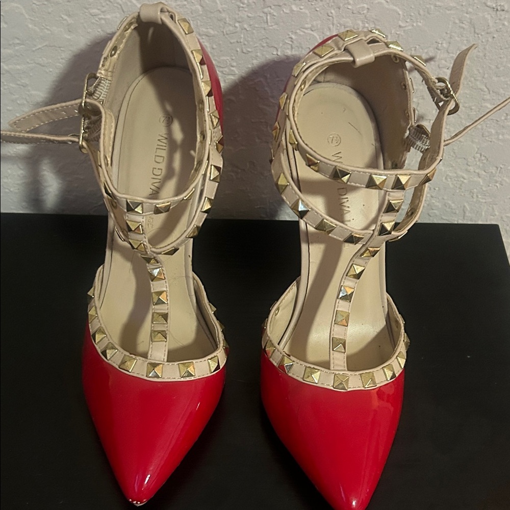 Wild Diva Red and Cream Studded T-Strap Pointed Pumps